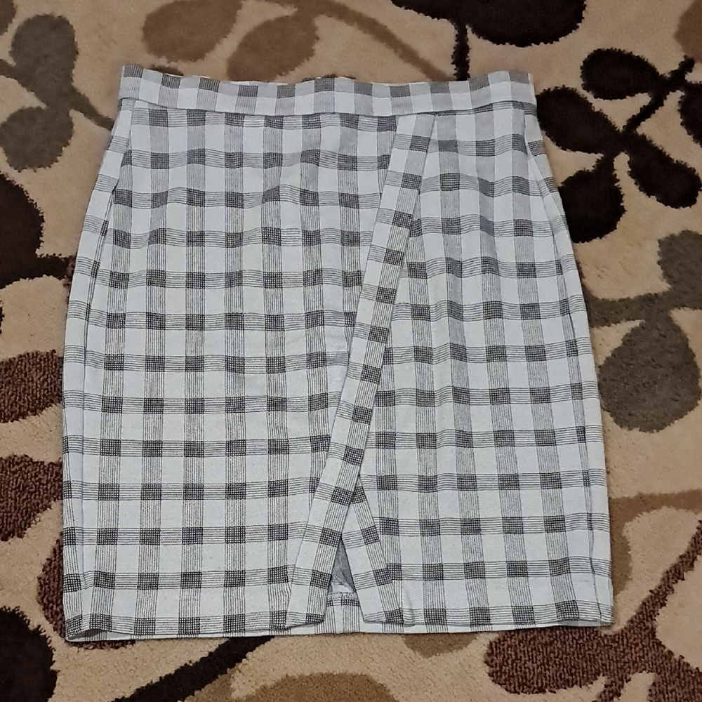 CAbi Black and White Checked Pencil Skirt with Overlap Panel